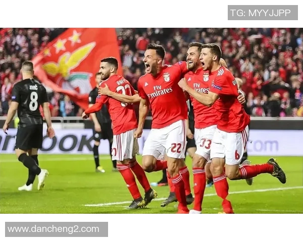 本菲卡与拜仁慕尼黑赛程分析及比赛前瞻全面解读 本菲卡与拜仁慕尼黑赛程分析及比赛前瞻全面解读