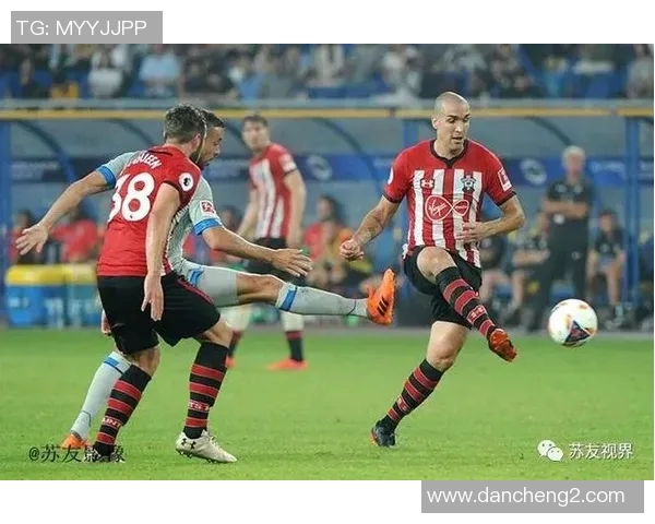 布鲁日与沙尔克04激战正酣谁能在欧战中笑到最后