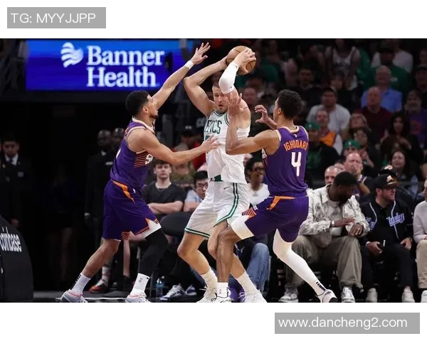 马刺队击败勇士队，获得国际篮球比赛胜利