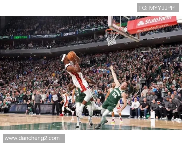 雄鹿与热火季后赛精彩对决直播观看指南及赛事分析