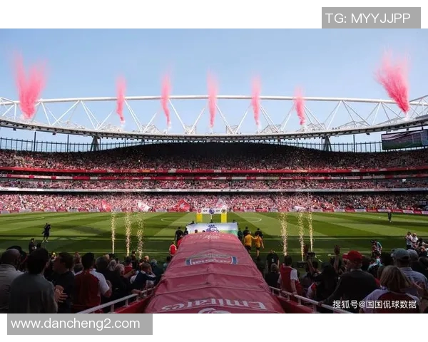 维拉与女王巡游的精彩对决比分揭晓，赛季精彩瞬间回顾