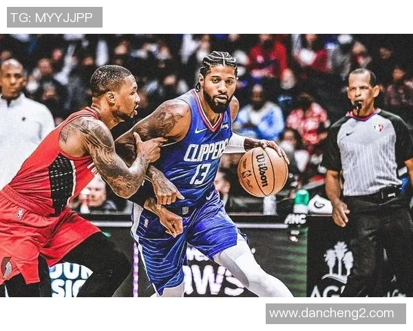 开拓者与活塞激战正酣CCTV全程直播精彩瞬间回顾