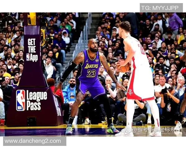 湖人火箭全场比赛精彩回顾与关键时刻分析