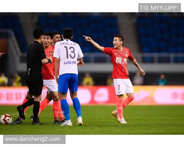 CCTV直播恒大对阵泰达精彩赛事回顾与分析